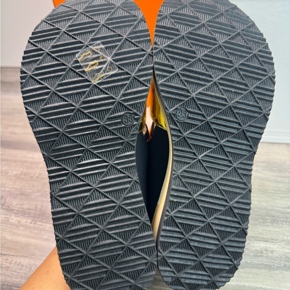 Philippe Model Sandals women’s size 36/US6 Immaculate New Condition $388 - Picture 7 of 8